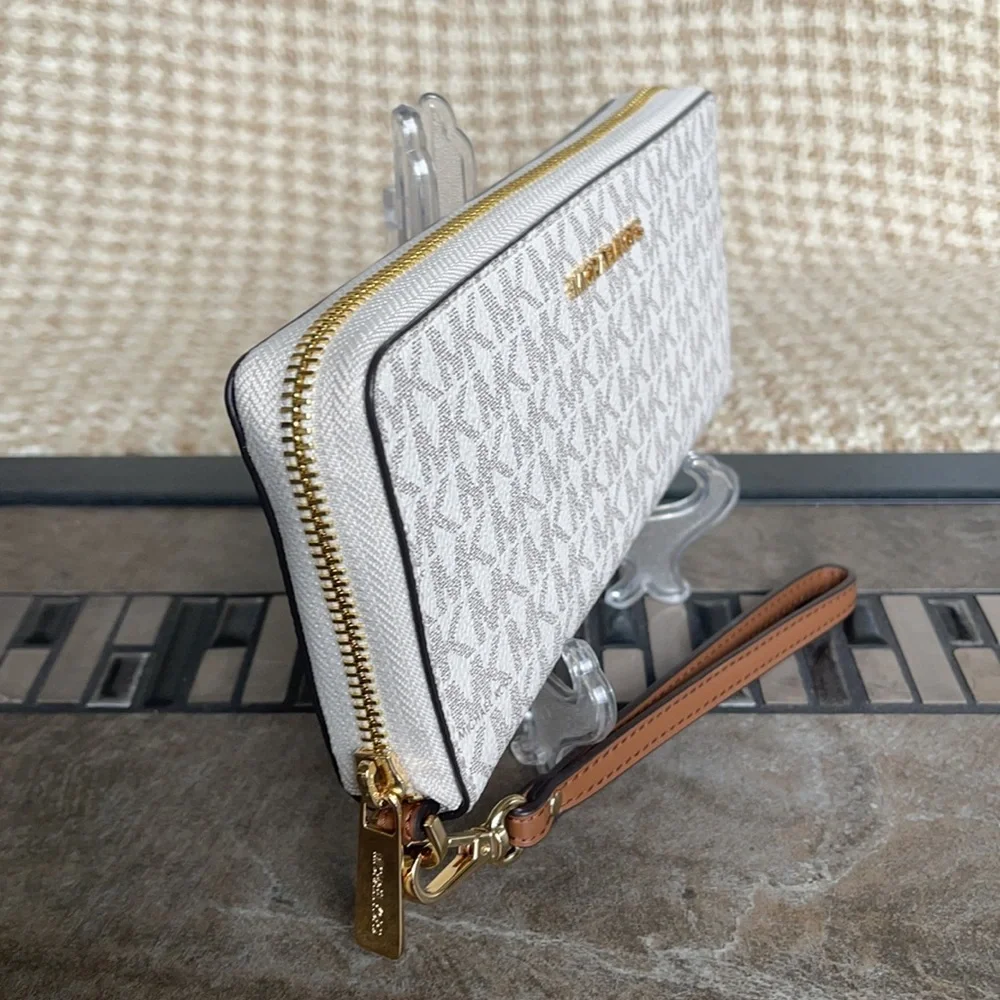 Michael Kors Jet Set Travel Large Travel CONTINENTAL Wallet-Wristlet